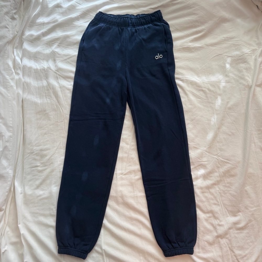 ALO Navy Blue Accolade Sweatpants